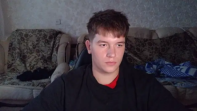 adam_jknight Show in webcam