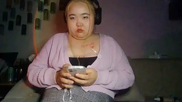 Lisa_Lizz Live XXX-chat