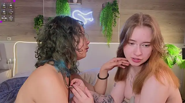 Show de KeriArds na webcam