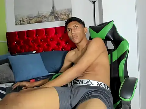 magnus_jordan_23 Webcam Show
