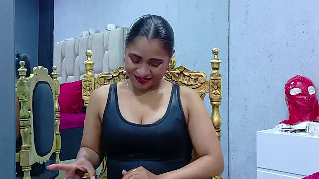 DaphneFlores Webcam Show