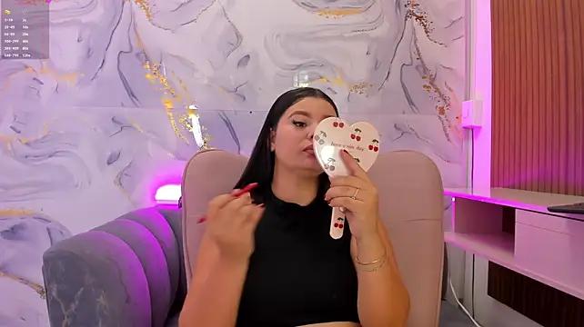 AlondraEvans Adlı Modelin Canlı XXX Sohbeti
