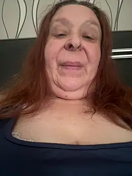 צ'אט XXX בשידור חי של Butterfly_Lady_