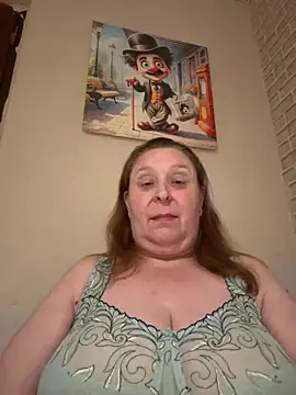 Онлайн чат XXX Butterfly_Lady_