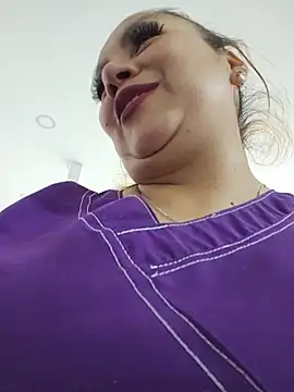 -Zoe-1's Live XXX Chat