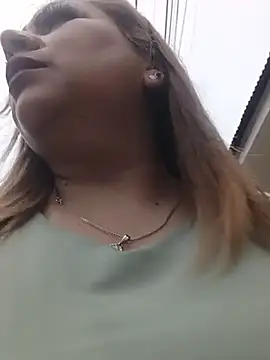 -Zoe-1's Live XXX Chat