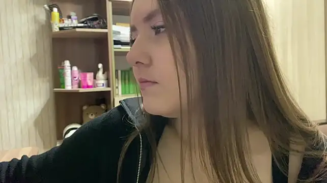 Shinylvy – webcam-show