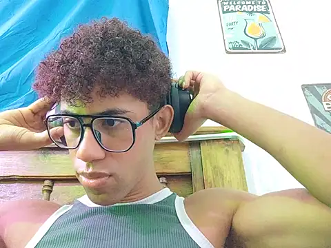 Dennis_Lupers – webcam-show
