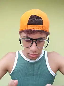 Dennis_Lupers Show in webcam