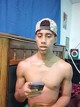 Dennis_Lupers webkamerás műsora