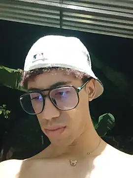 Show de Dennis_Lupers na webcam