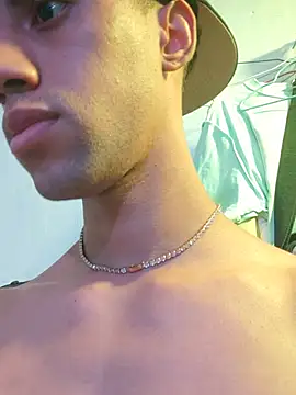 Dennis_Lupers Pertunjukan Webcam