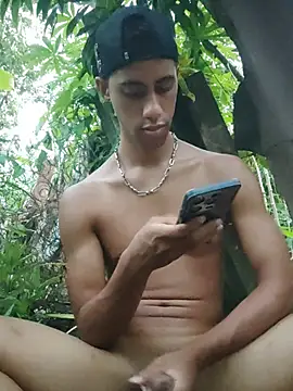 Dennis_Lupers Pertunjukan Webcam