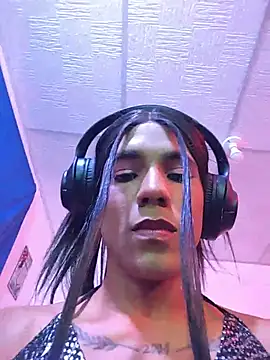 Show de Julian_Akerman na webcam