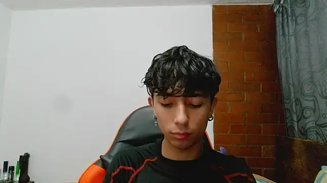 Mr__Aaronn Webcam show