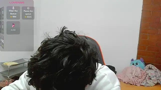 Show modela Mr__Aaronn na web-kameri