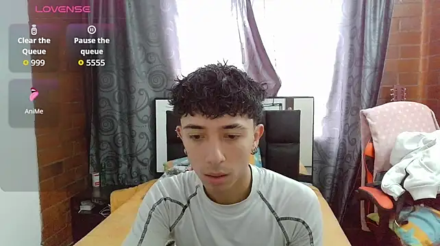 Mr__Aaronnn Webbikameraesitys