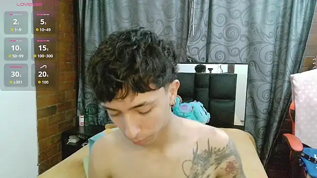 Mr__Aaronn Webcam Show