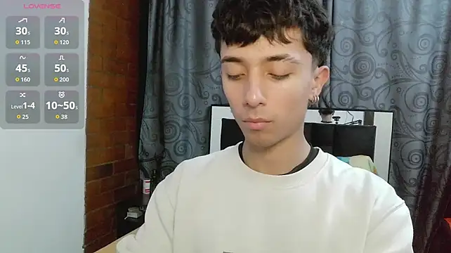 Mr__Aaronn's Webcam Show
