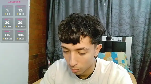 Mr__Aaronn Webcam show
