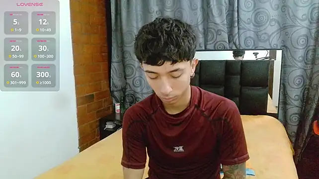 Mr__Aaronn webcam show