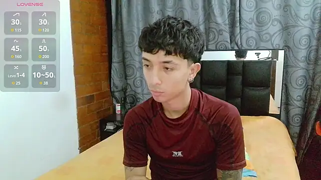 Mr__Aaronn webcam show