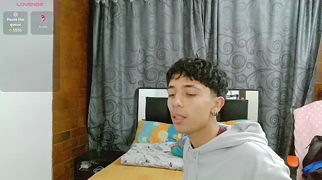 Mr__Aaronnn Webbikameraesitys