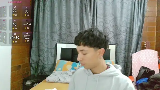 Mr__Aaronn Шоу с уебкамера