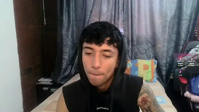 Mr__Aaronn webcam show