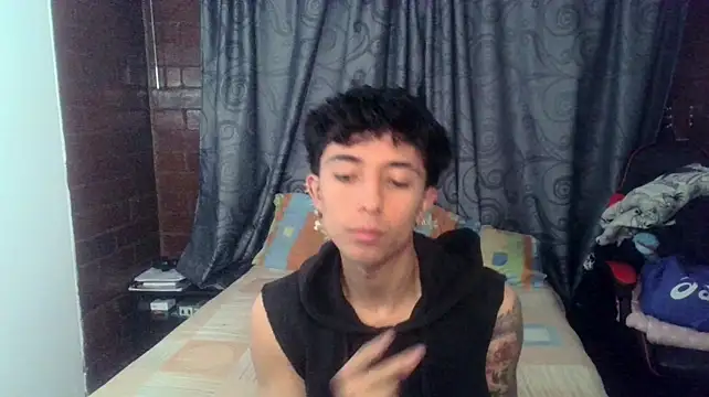 Mr__Aaronn Webcam Show