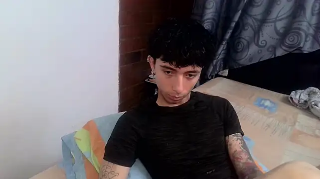 Mr__Aaronn Webcam show