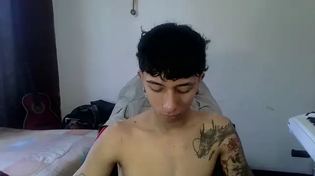 Mr__Aaronnのウェブカメラショー