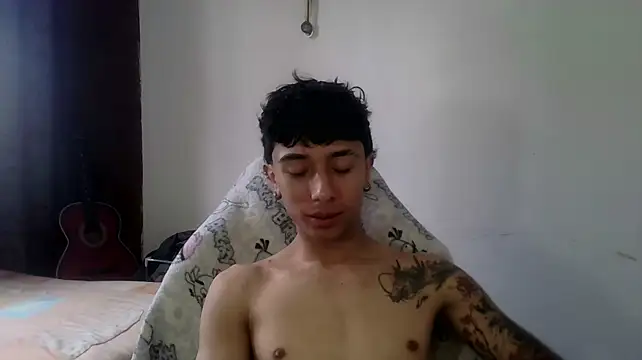 Mr__Aaronn 在線直播表演