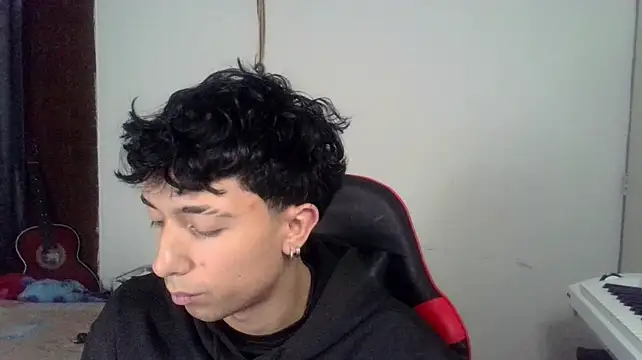 Mr__Aaronn webkamerás műsora