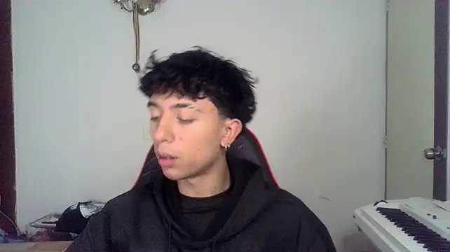 Mr__Aaronn's Webcam Show