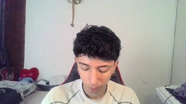 Mr__Aaronnのウェブカメラショー