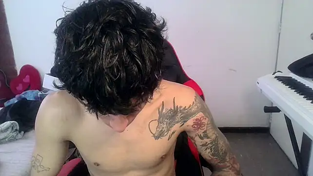 Show modela Mr__Aaronn na web-kameri
