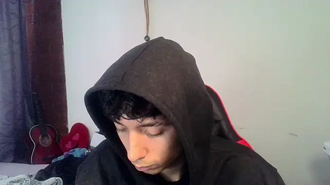 Show modela Mr__Aaronn na web-kameri