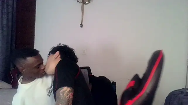 Mr__Aaronn Webcam show