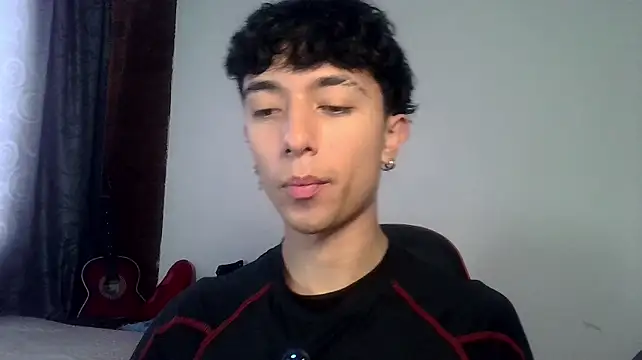 Mr__Aaronn webkamerás műsora