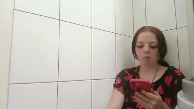Show modela katerrrs na web-kameri