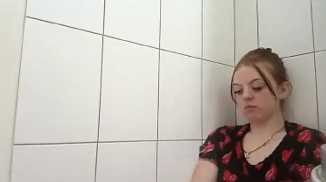Show modela katerrrs na web-kameri