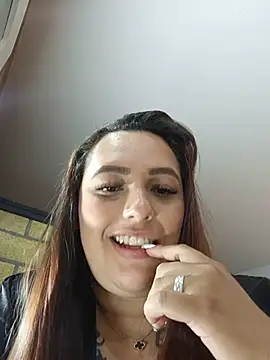 Amara-love's Live XXX Chat