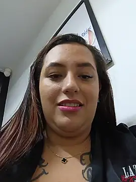 Amara-love Webcam-Show