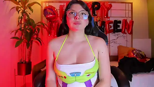 Seraphine_18 Pertunjukan Webcam