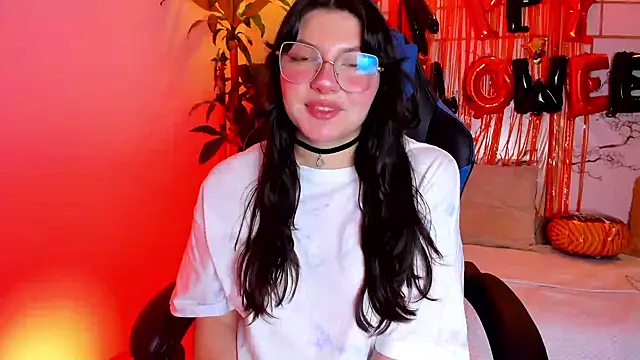 Seraphine_18 Pertunjukan Webcam