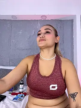 miavegax's Live XXX Chat