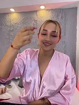 แชท XXX สดของ miavegax