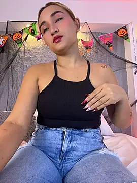 miavegax Adlı Modelin Canlı XXX Sohbeti