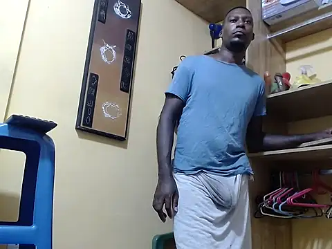 kurtbigcock webcam show